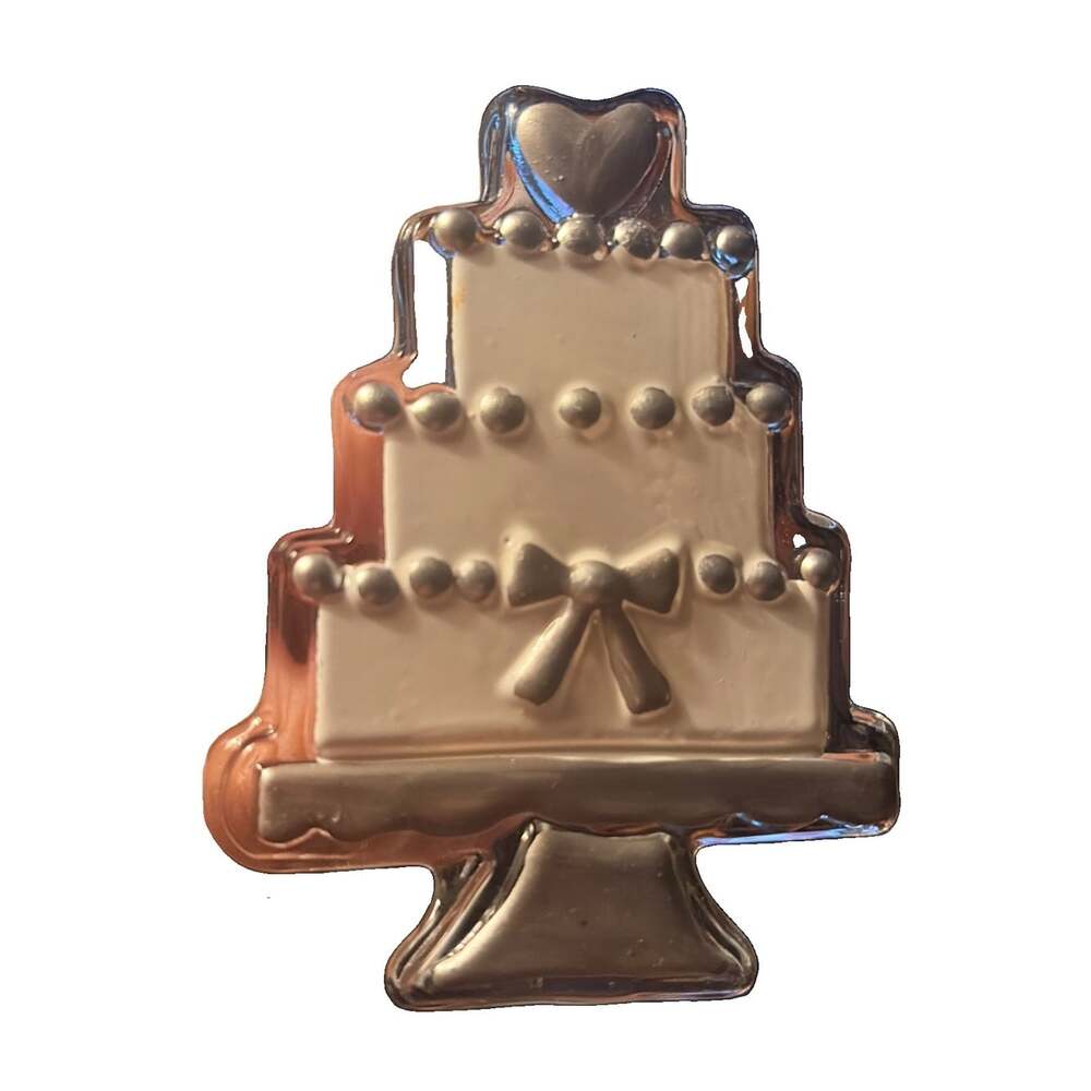 Glass Fushion Pop Ins Wedding Cake 3.5”X2.5” , Lori Siebert For Silversti